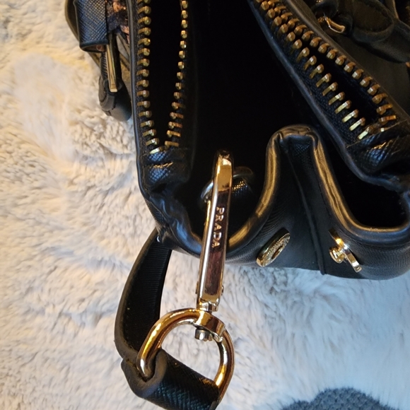 Prada Saffiano Double Zip Tote - Picture 4 of 8